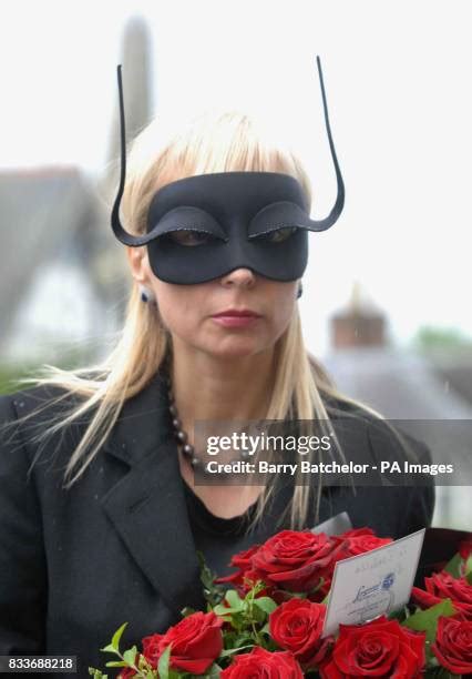 114 Isabella Blow Funeral Stock Photos & High.